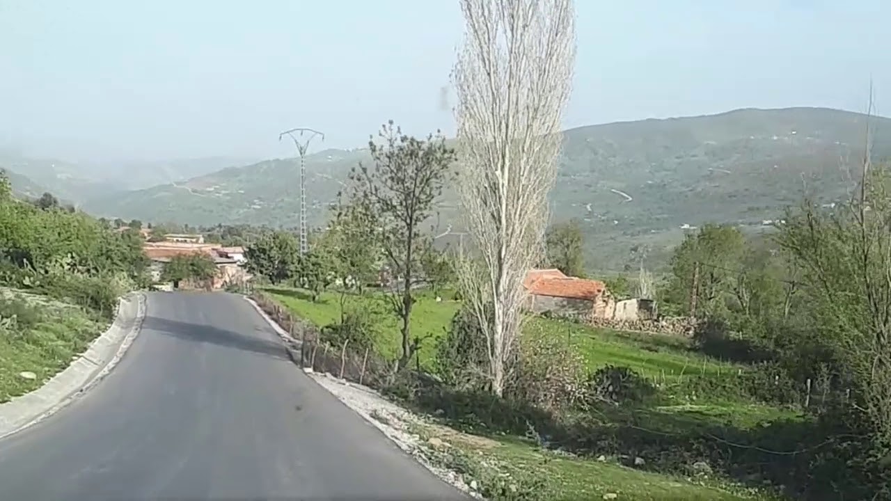 Route de Jijel vers Sétif en passant par Texenna