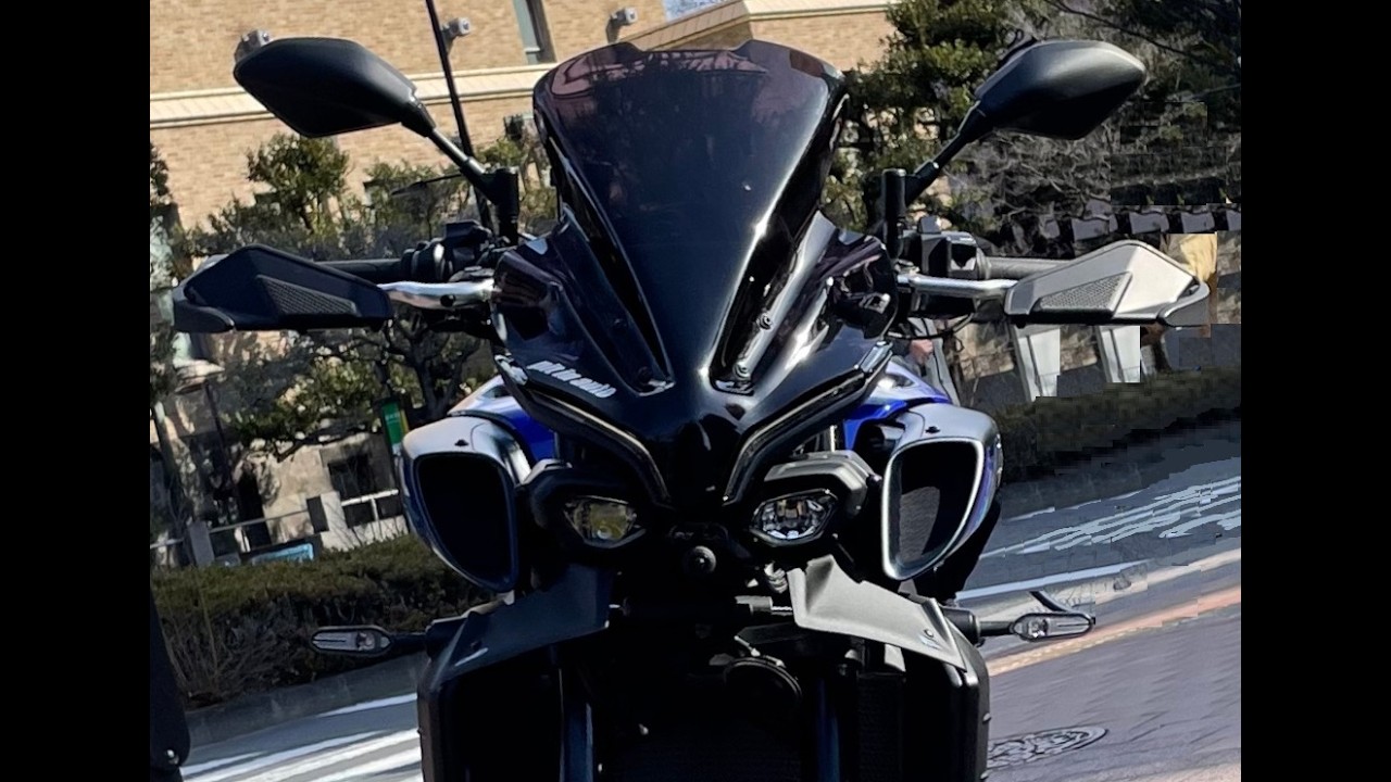 MT-10に羽が付いた(Puig DOWNFORCE SPOILER)