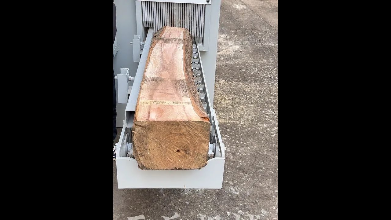Timber Processing Plant Worker Pallet Material Timber Machine