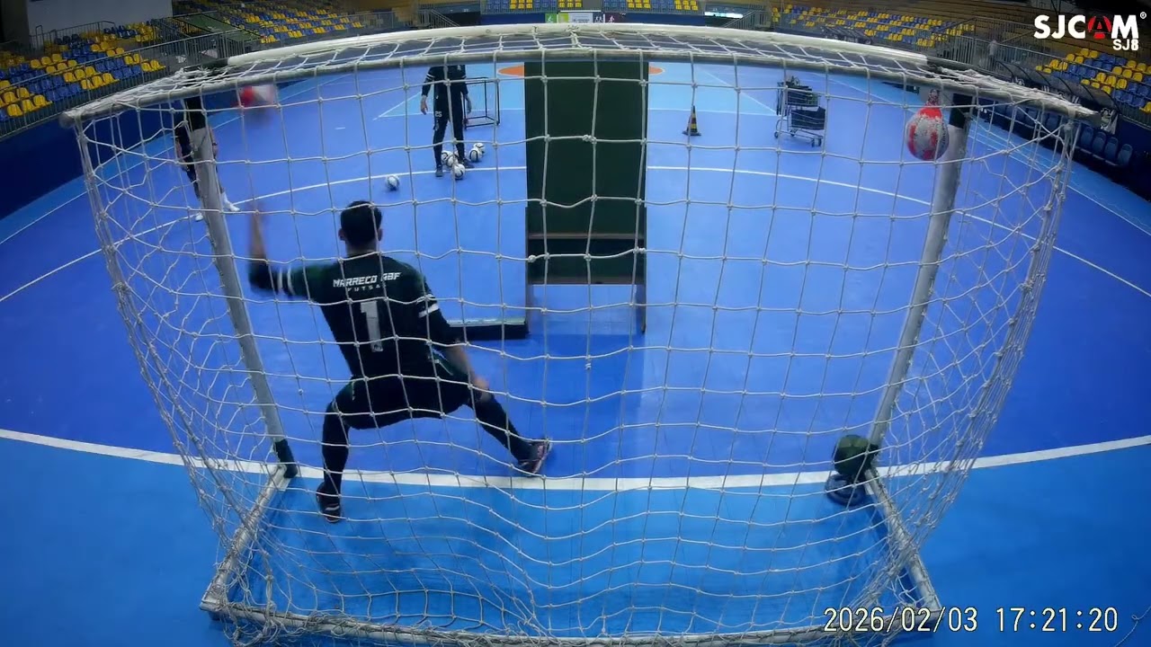 Treino específico de alto rendimento com o goleiro Lucas dagnese. 