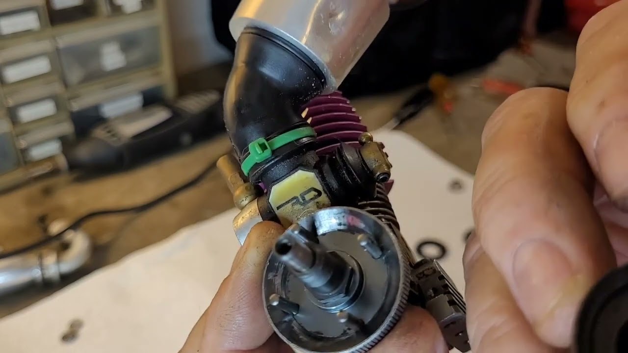 Let's check out a Centax Clutch Nitro engine vehicle on road 1/10 1/8 scale high end clutch system