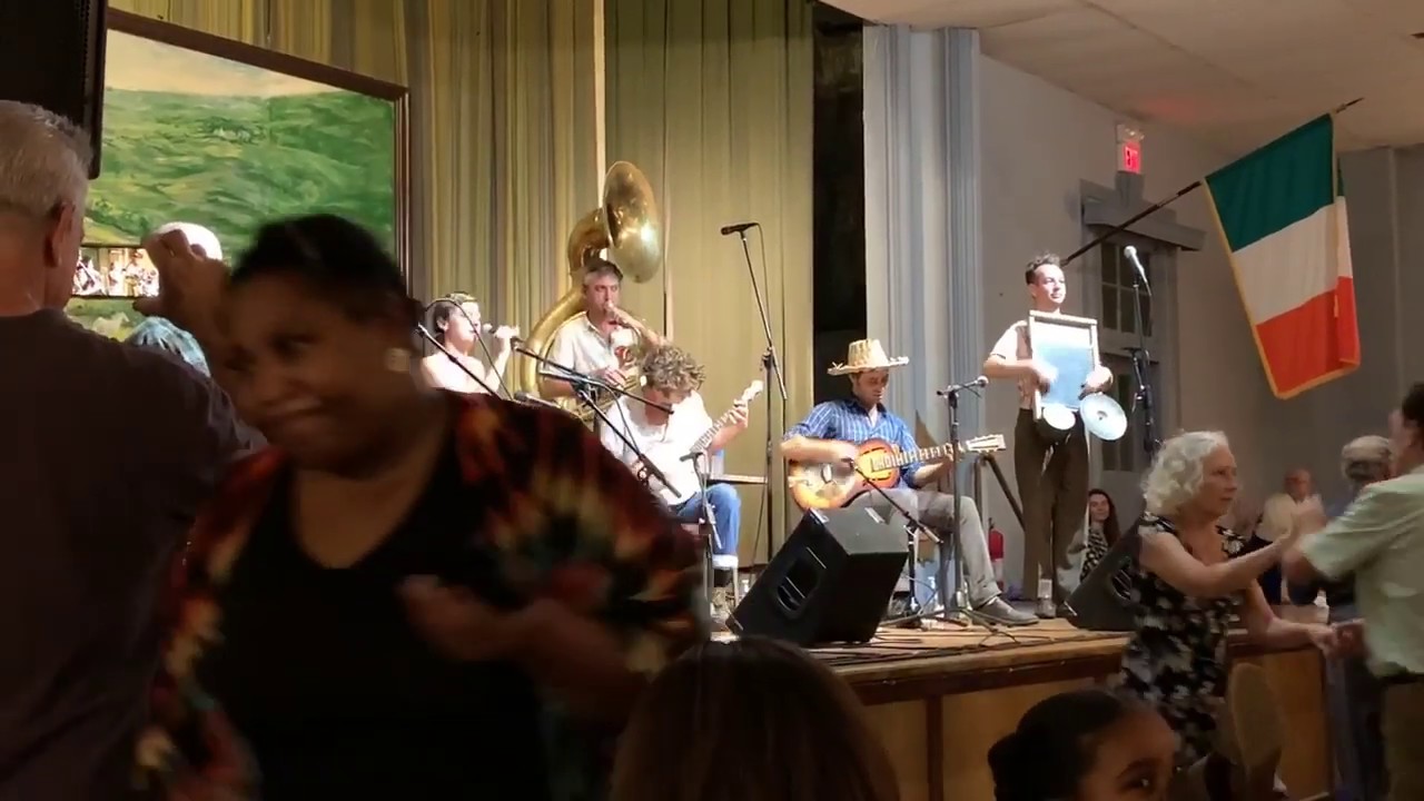 Tuba Skinny 