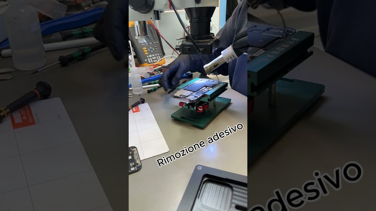 Reel smontaggio iPhone 14 Pro