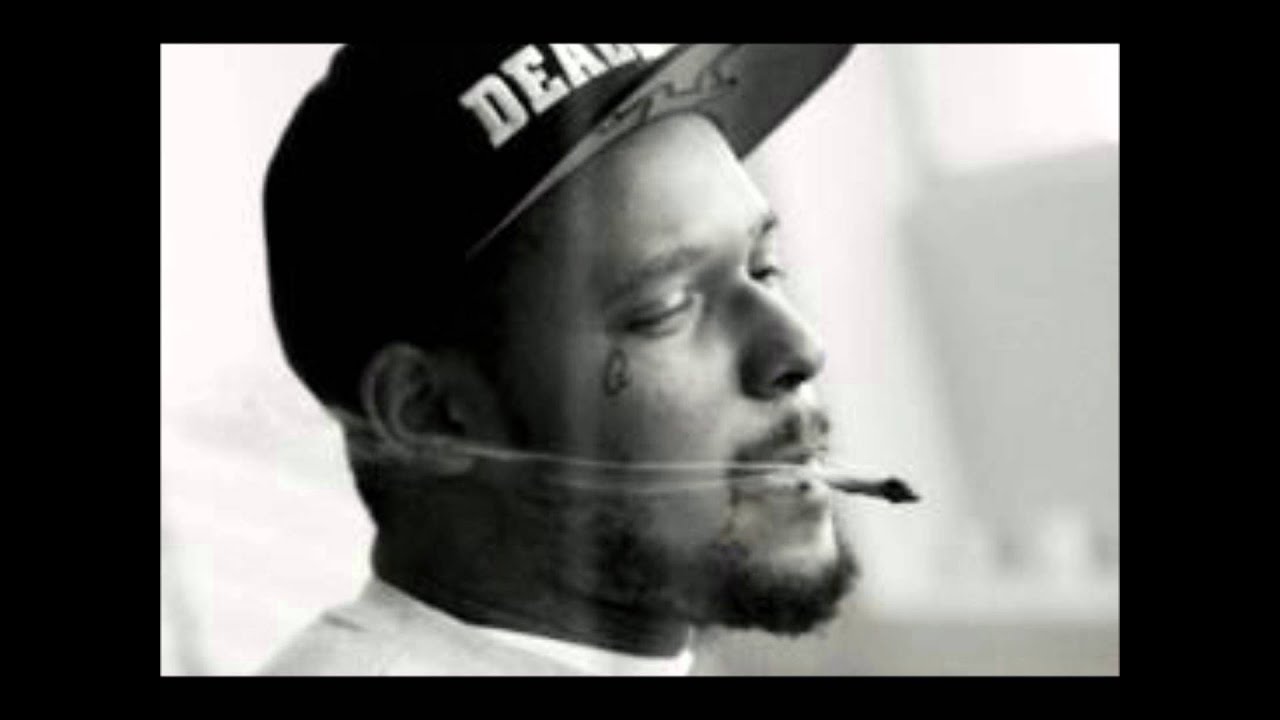 Schoolboy Q-Ezell (40 Glocc Diss) Prod. by tha bizness