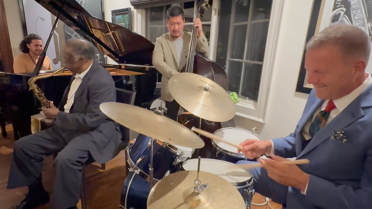 playing the BLUES with Houston, Yasushi and Farnsworth