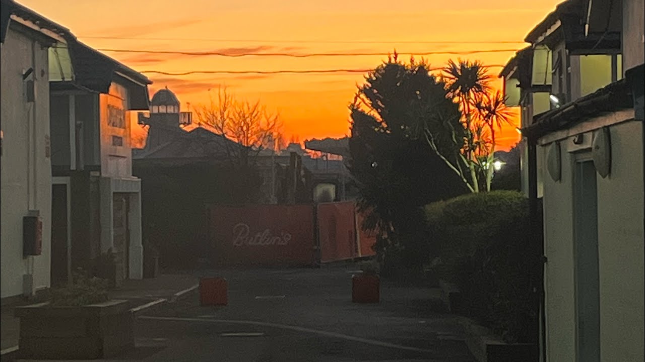 Butlins Bognor oyster bay walk through (lower half)