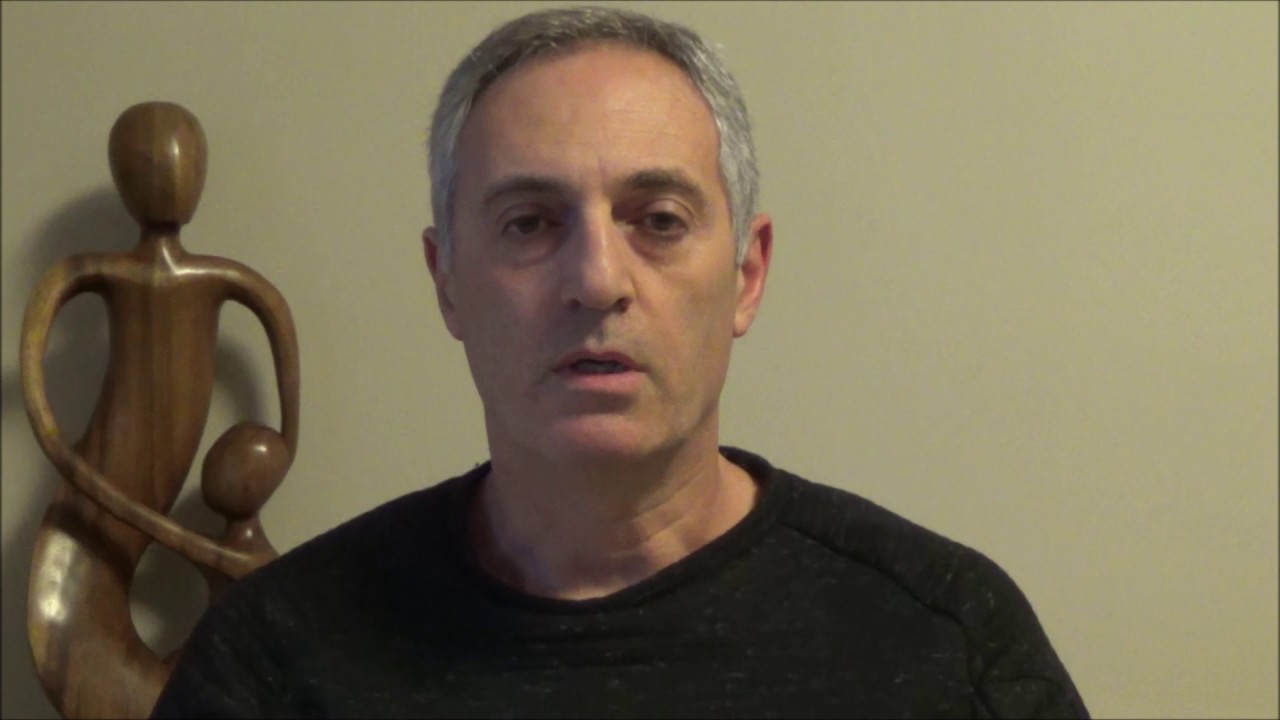 Inter proximal reduction (IPR, stripping) by Dr Mazor