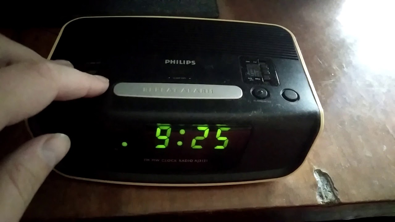 Радиочасы Philips AJ3121