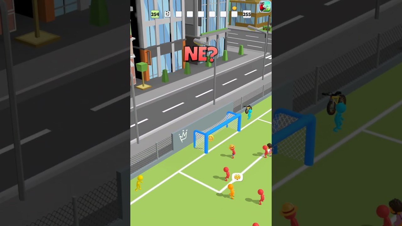 Futbol oynuyoruz/football