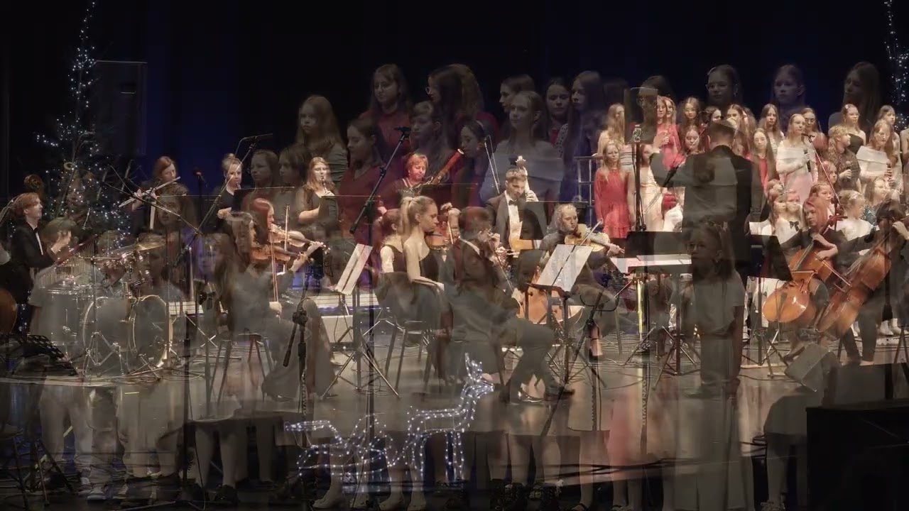 Studio Piosenki Świetlik & Suwalska Orkiestra Kameralna - Białe Święta raz do roku