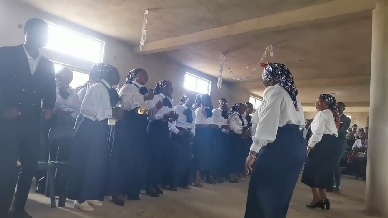 Corro do Culto de Activista Crista de Betlahema-Licilo (Yinguisa hosi Xikhonguelo xa mina) Mr. Flora