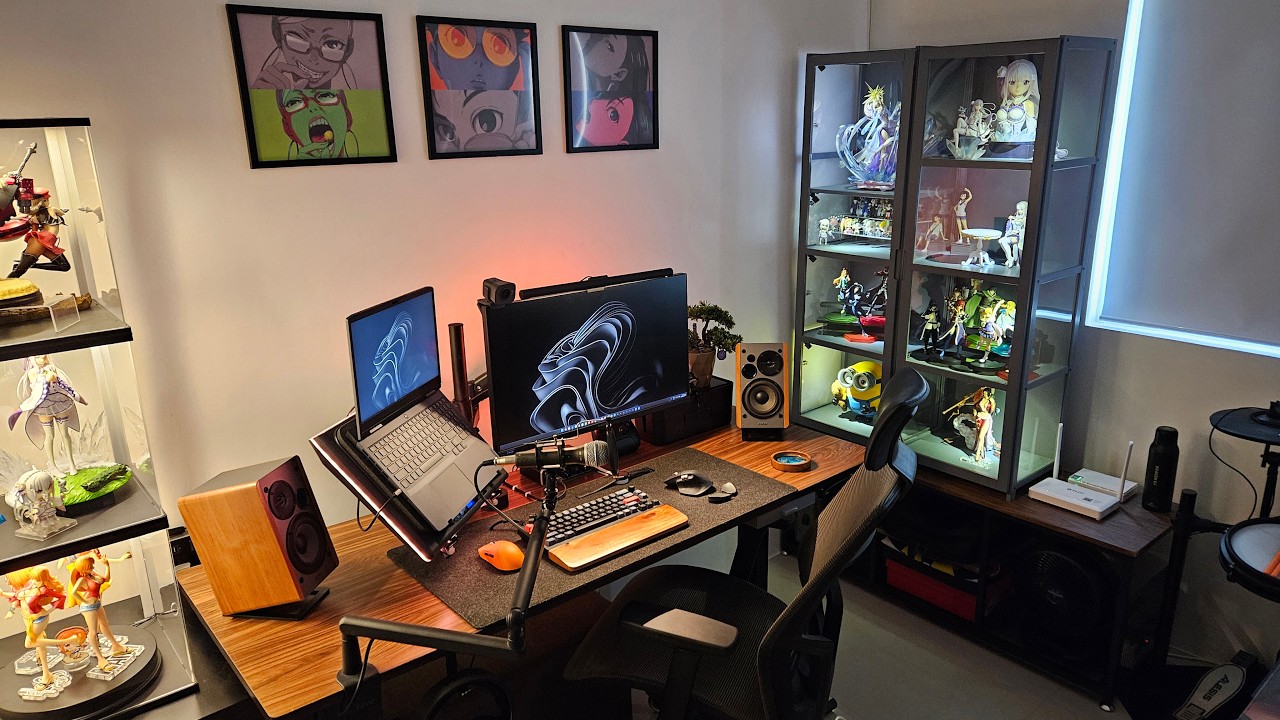 Simple Home Office and Gaming Room Setup | Feb 2025