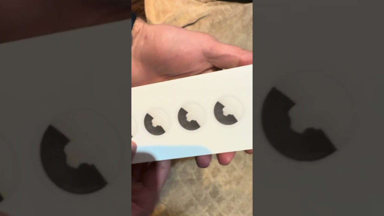 Apple AirTag 2nd Gen Unboxing 