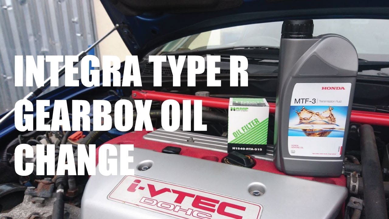 Changing the Gearbox Oil on the Integra Type R - PerformanceCars