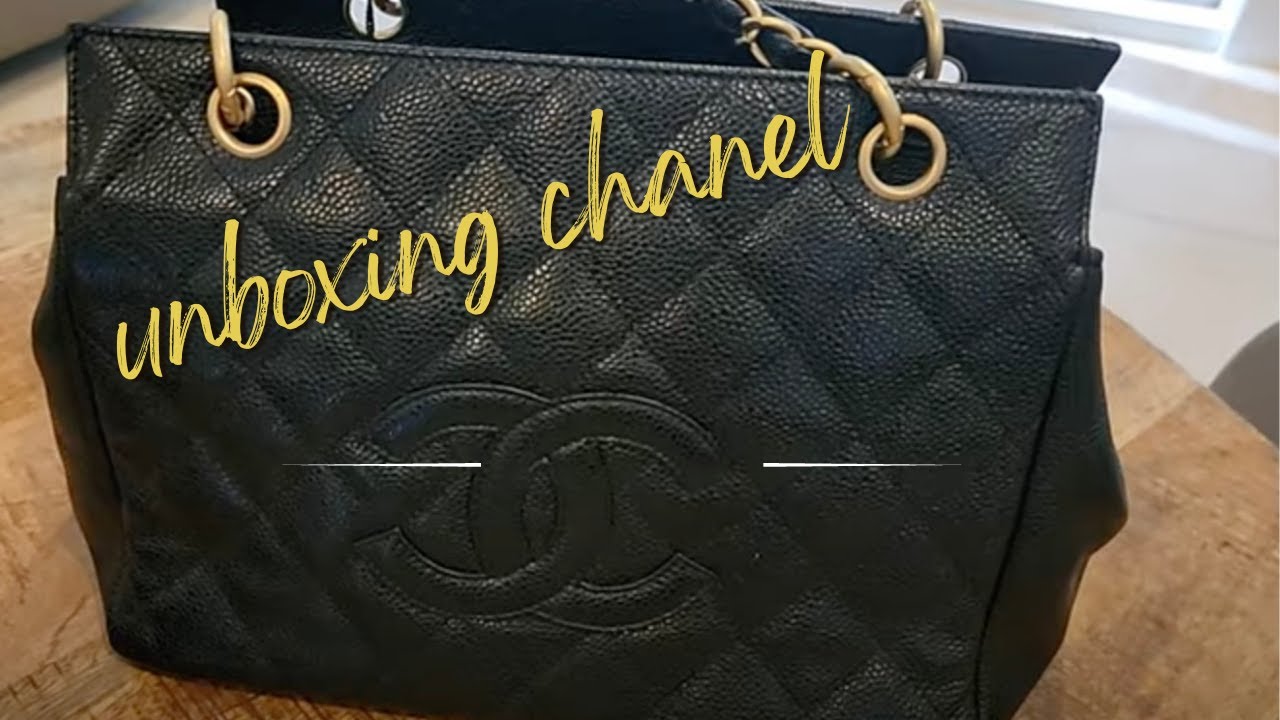CHANEL UNBOXING/ CHANEL REVIEW/UNBOXING LUXURY GOODS