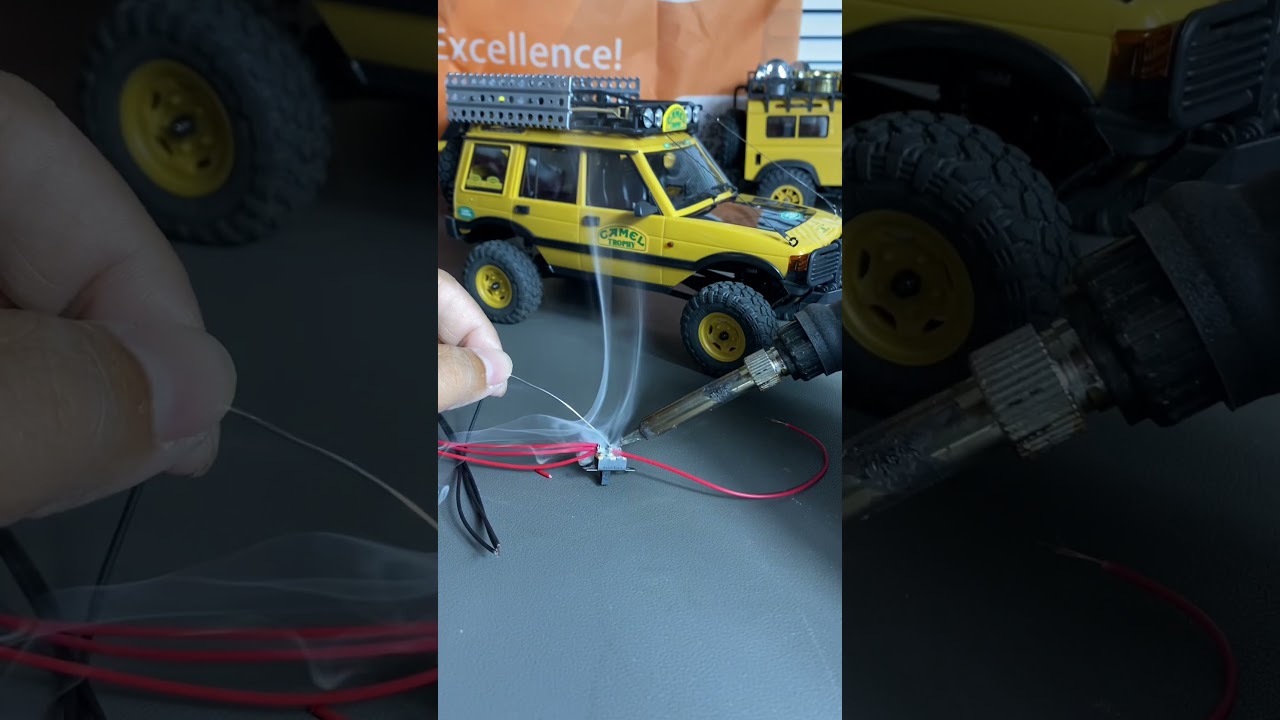 #RCCar #Upgrade: Light it up!💡FCX24M Discovery gets a new glow with immersive lighting mods🚗