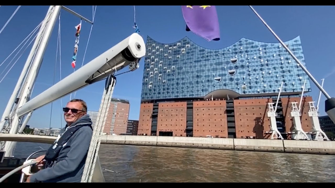#01-21 Auf der Elbe zur Hamburger Elbphilharmonie