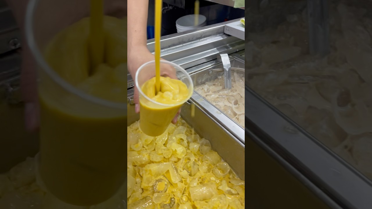 Ag&uuml;ita de pl&aacute;tano de la michoacana