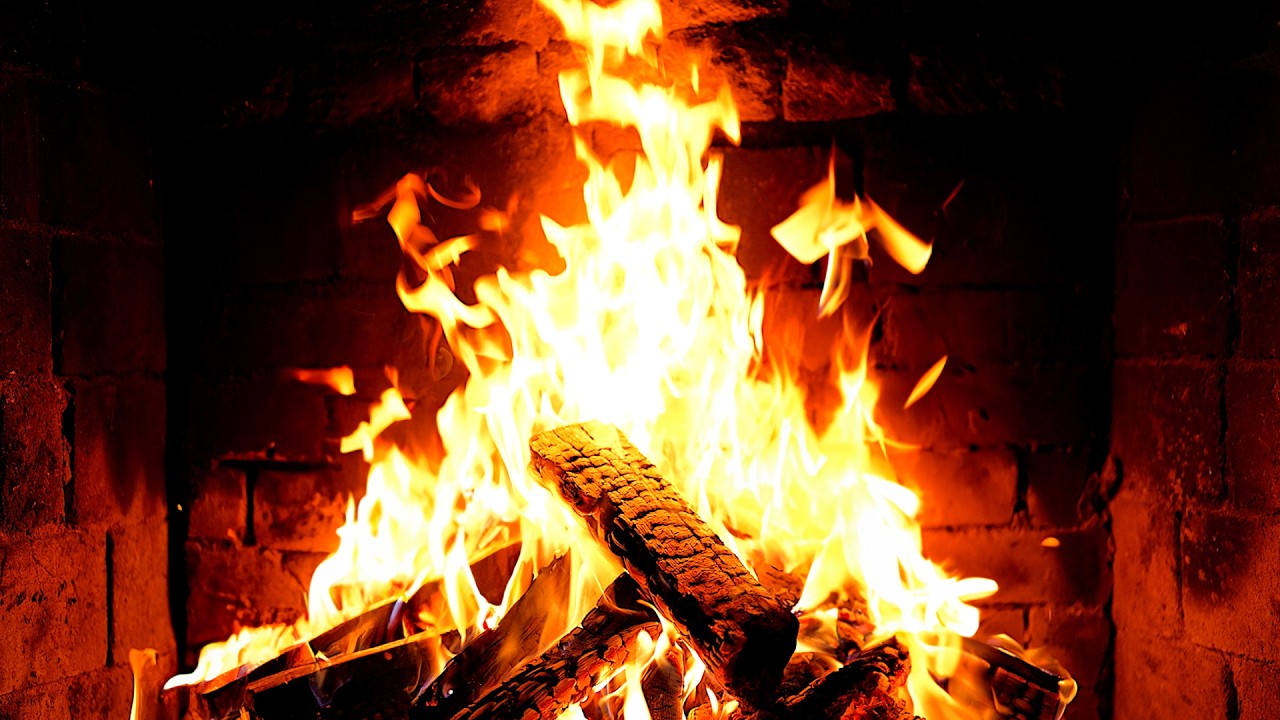 Cozy Fireplace 4K (12 HOURS). Fireplace with Crackling Fire Sounds. Fireplace Ambience