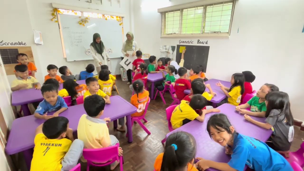 TEACHING DEMO PIC4004