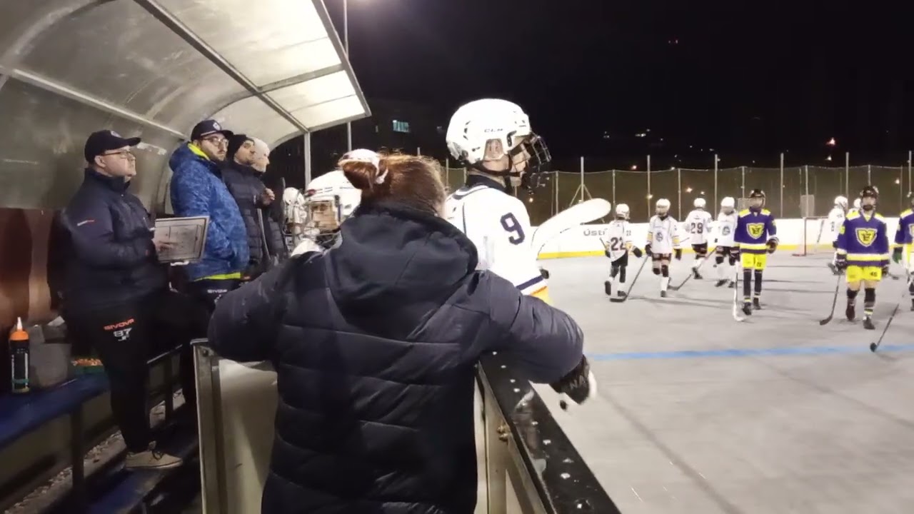 Elba DDM - HBC Hostivař excelent League dorost 7:3       1.třetina