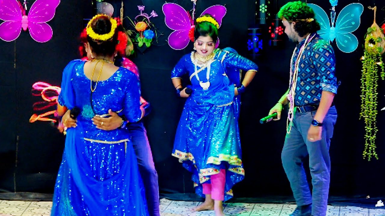 তোমার রেখা ডাকে আজি বন্ধু বাগানে বসিয়া। চমকে চমকে নায়িকা লতার কাজল রেখা। Jatra Naika Lota