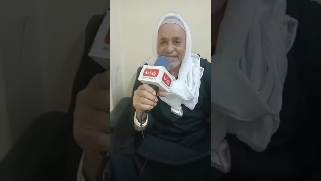 استغل طيبته ابن عاق يتعدى على والده ويجبره على توقيع عقود المنزل ويهدده بالسلاح