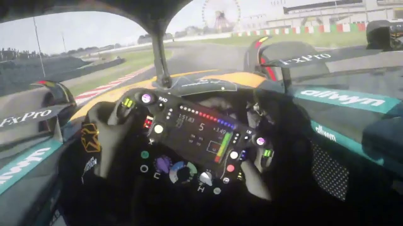 Lando Norris driving around Suzuka – Assetto Corsa