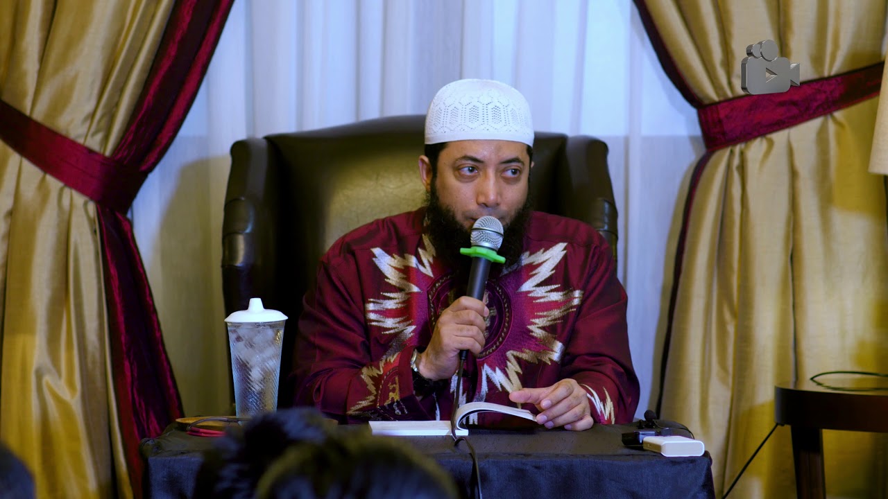Hadits Qudsi - Kufur, Orang yang Mengatakan Hujan Turun Karena Bintang Ini & Itu