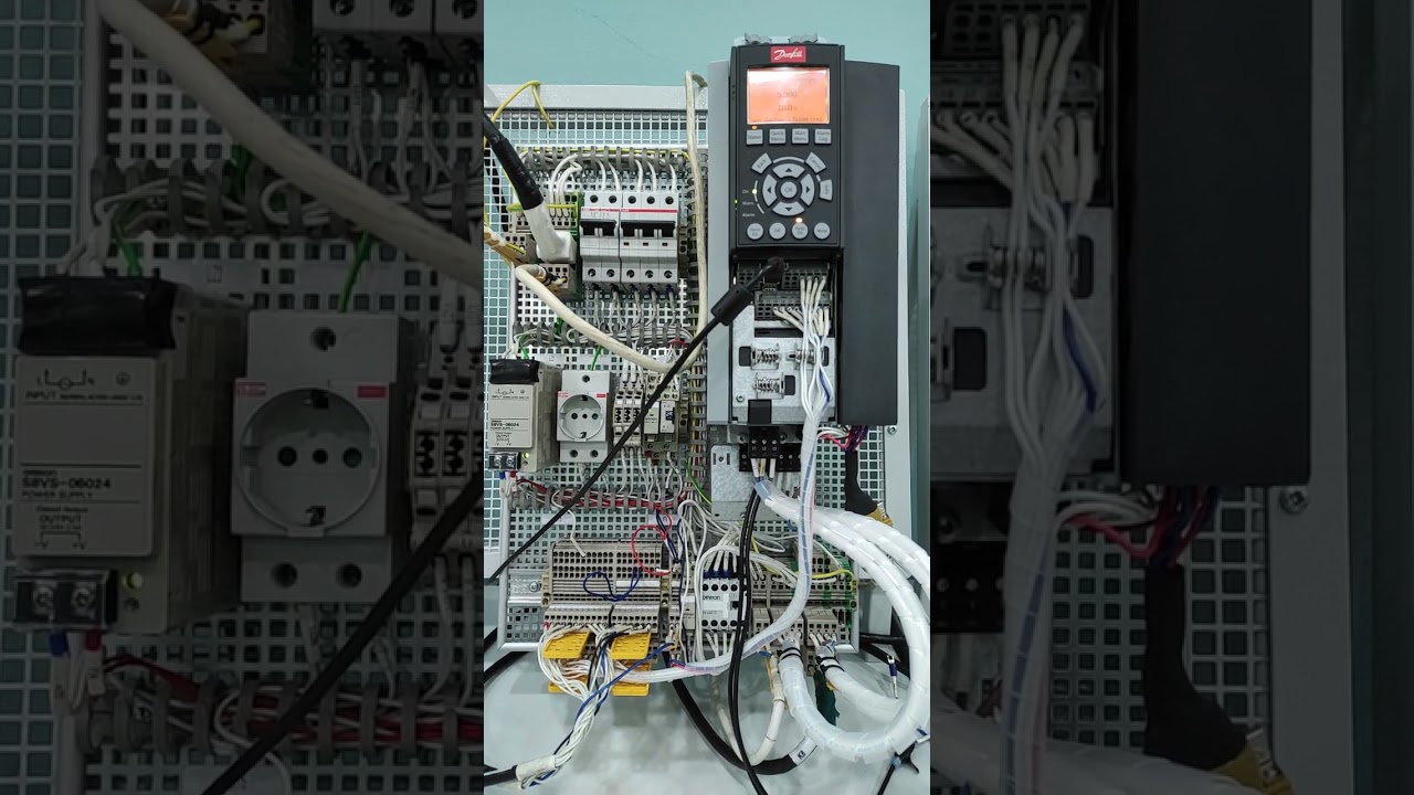 Встроенный Smart Logic Controller в ПЧ Danfoss FC-302, краткий обзор.