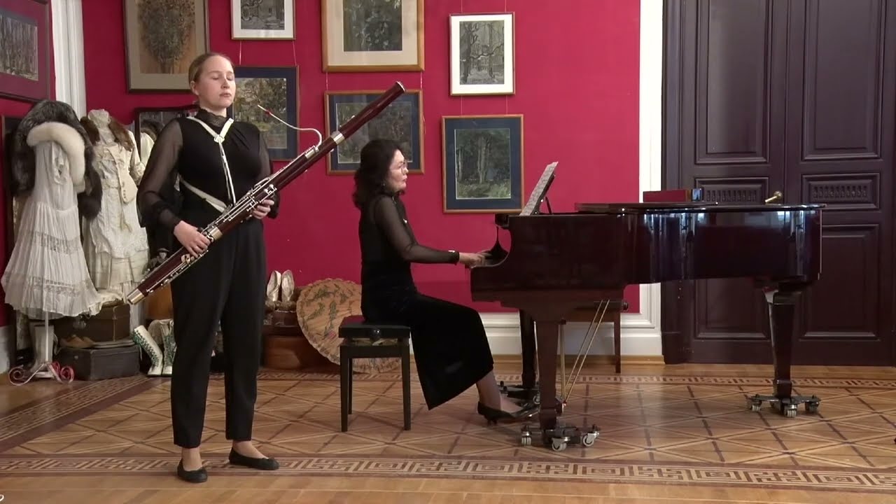 Vivaldi - Bassoon Concerto in A minor RV497. P. Sapozhnikova