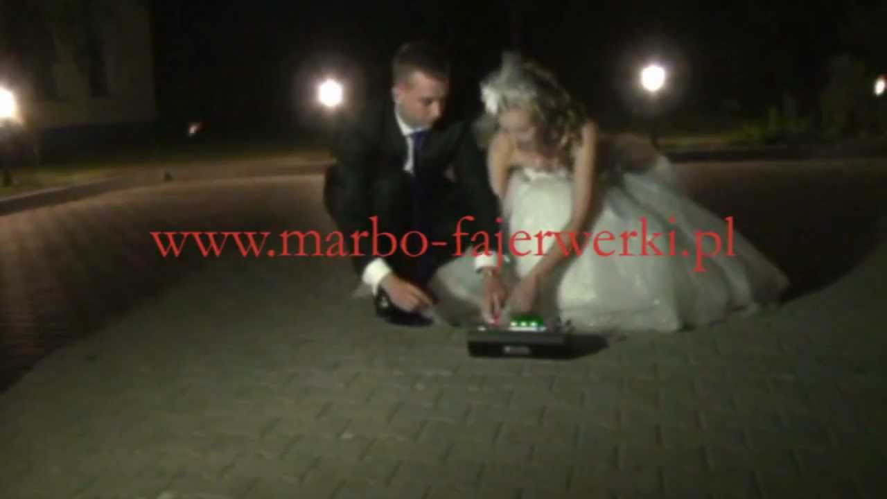 Fajerwerki -- pokaz sztucznych ogni na weselu w Węgrowie wyk. MARBO -- Fajerwerki