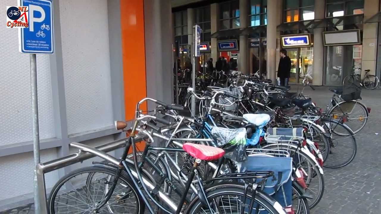 Road signs and regulations for cycling in the Netherlands