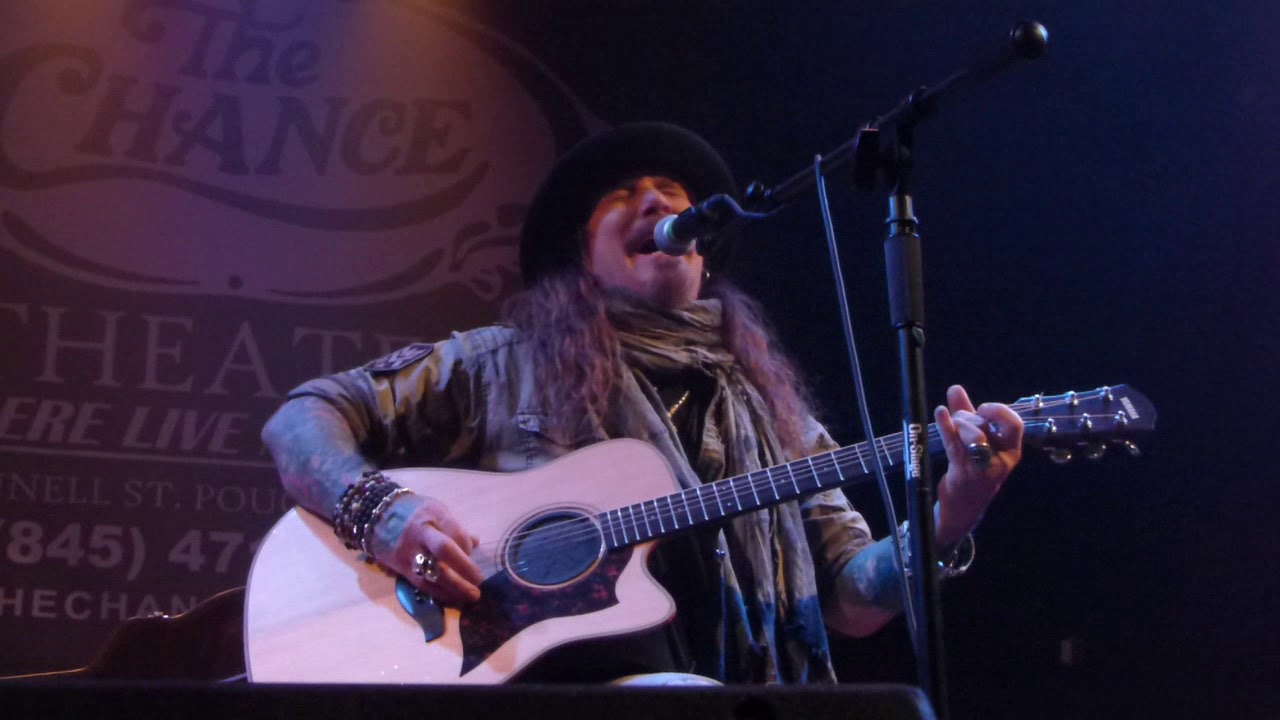 John Corabi 