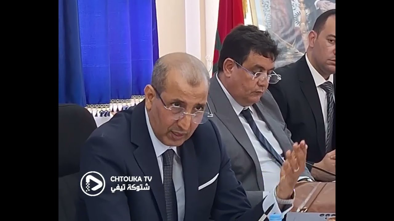 اجابات عامل الاقليم على مداخلات اجتماع مع مكونات مجلس سيدي بيبي