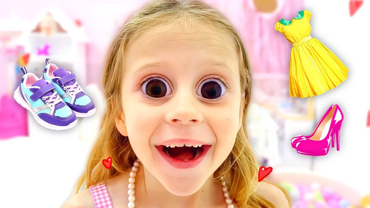 Nastya a grandi et papa l'a emmen&eacute;e au magasin pour acheter de nouveaux v&ecirc;tements