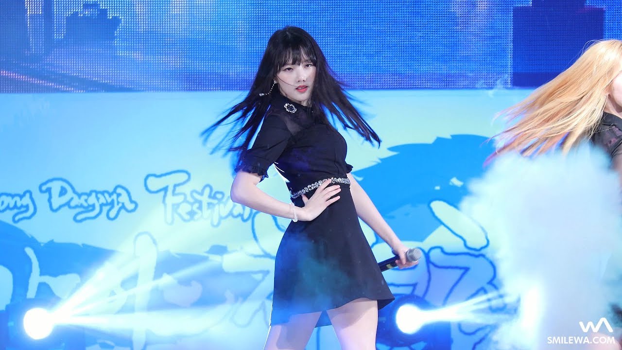 180412 여자친구 (GFRIEND) 'FINGERTIP' 예린 직캠 @고령 군민 노래자랑 4K Fancam by -wA-