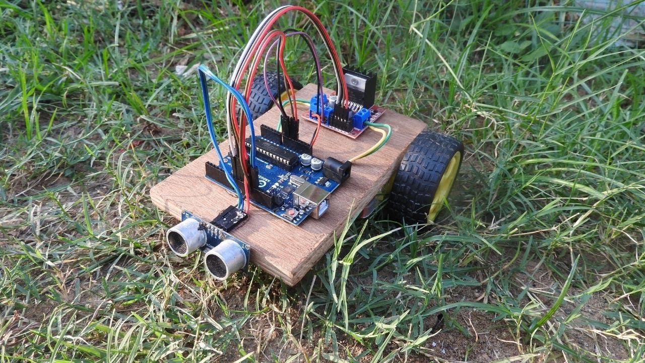Arduino object avoiding car using L298N motor driver