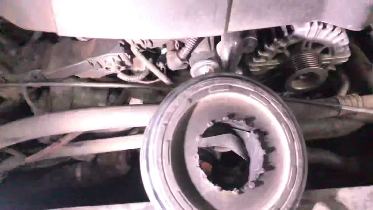 Bmw krank kasnağı arızası. Kran kasnağı kopması.