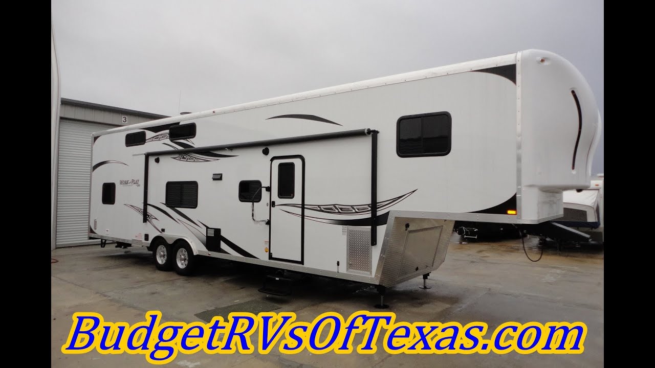 Super Spacious 2014 Work And Play 38ft 5th Wheel Toy Hauler! Sleeps 10+