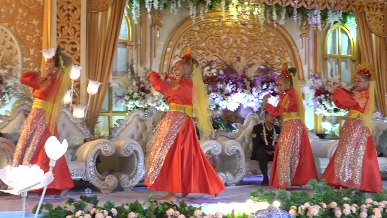TARI  KREASI GEDIS KIPAS BELADAS by Sanggar Ngelong