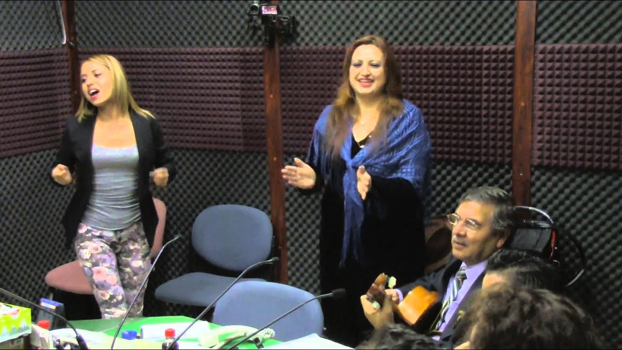 Manelic baila, despu&eacute;s de larga espera; Ariz Ch&aacute;vez, El ladr&oacute;n - Mart&iacute;nez Serrano