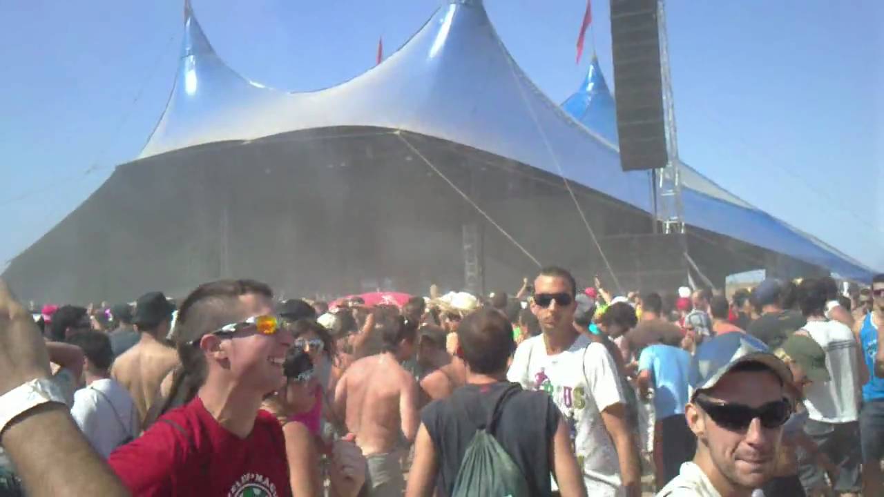 Inicio Ben Sims en monegros 2010
