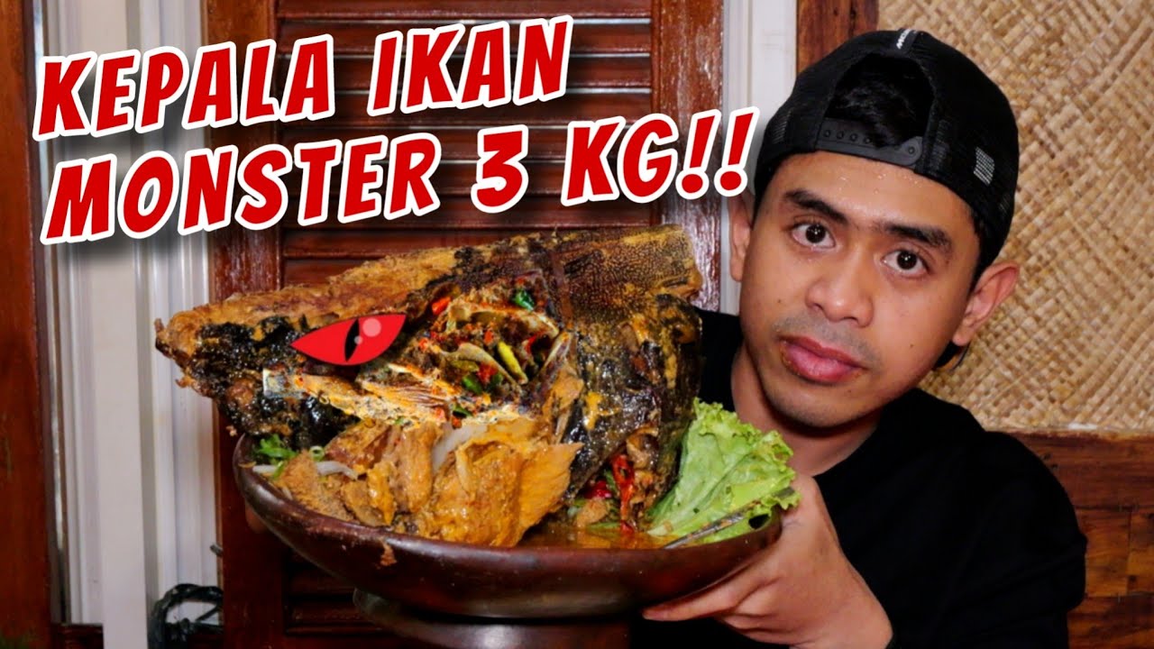MUKBANG KEPALA IKAN RAKSASA DI WARUNG PINGGIR JALAN!!