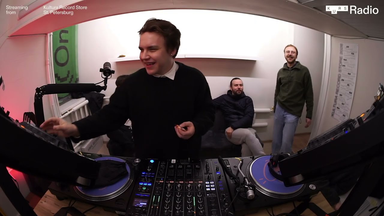 Маски шоу w/ Виктор Ругалис & Le Gorbusier @ KURS Radio 14.02.26