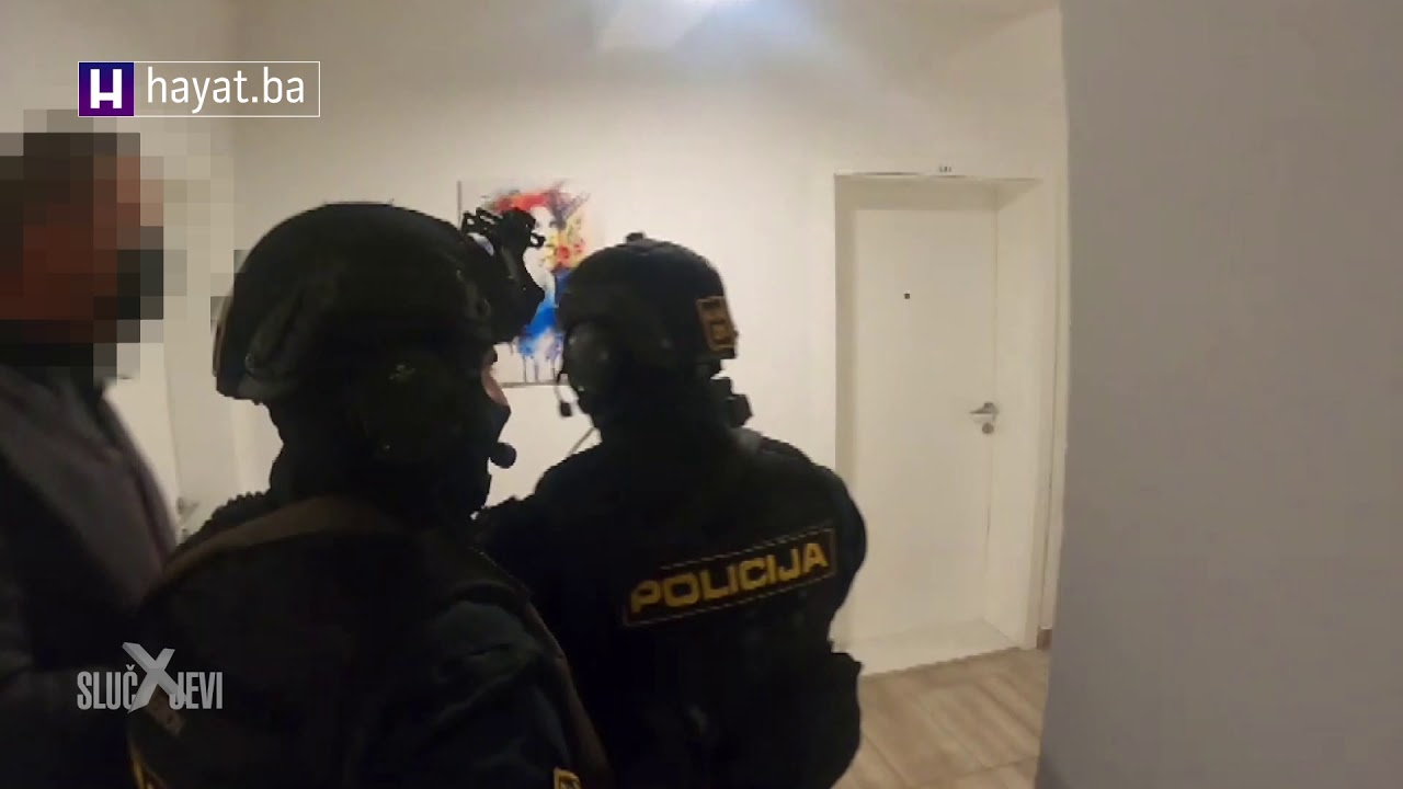 SLUČAJEVI X OBJAVLJUJU: POLICIJA IH ZATEKLA U KREVETU