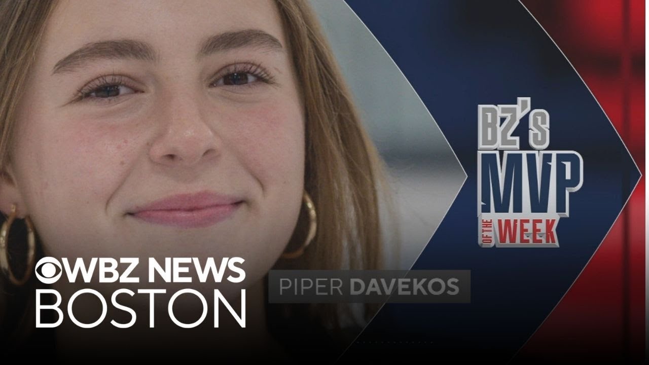 Hamilton, Massachusetts junior breaking records as women's hockey goalie