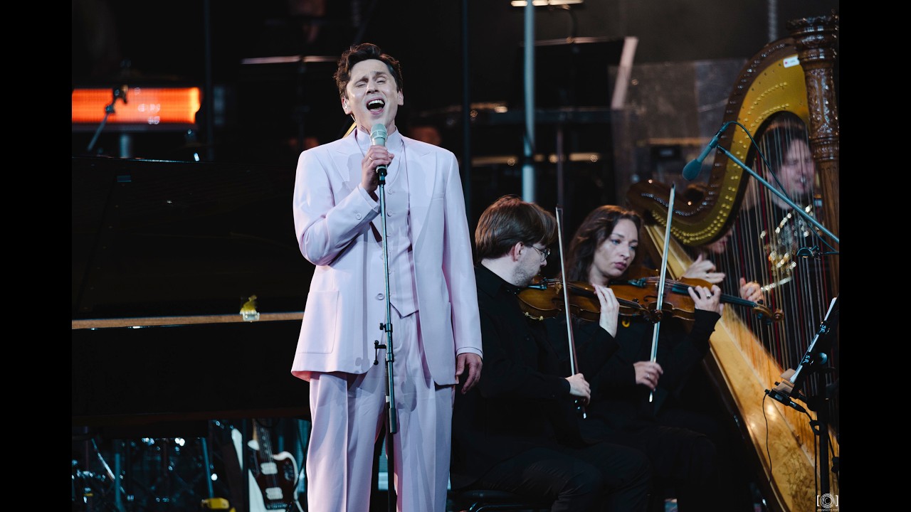 SHIPSEA, Sinfonietta Riga - Pieturi mani sev klāt