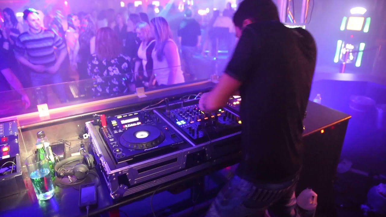 Daniel Desnoyers, Bar Le Riviera, Vaudreuil-Dorion, Québec