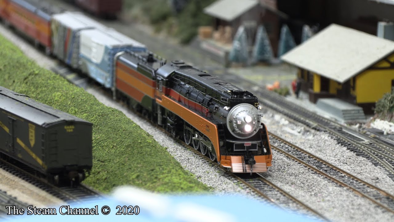 CM&D: HO Scale MTH Daylight Steam Special